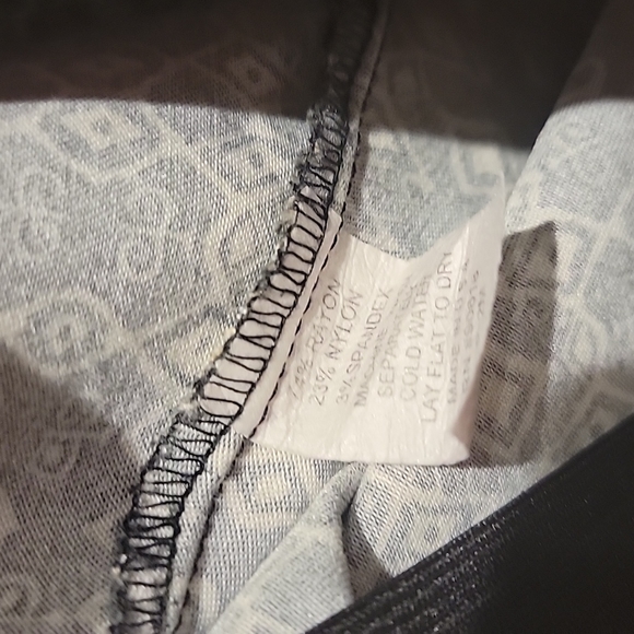 ☀️ ✅️ FCNY Stretchy Pants - Picture 5 of 5